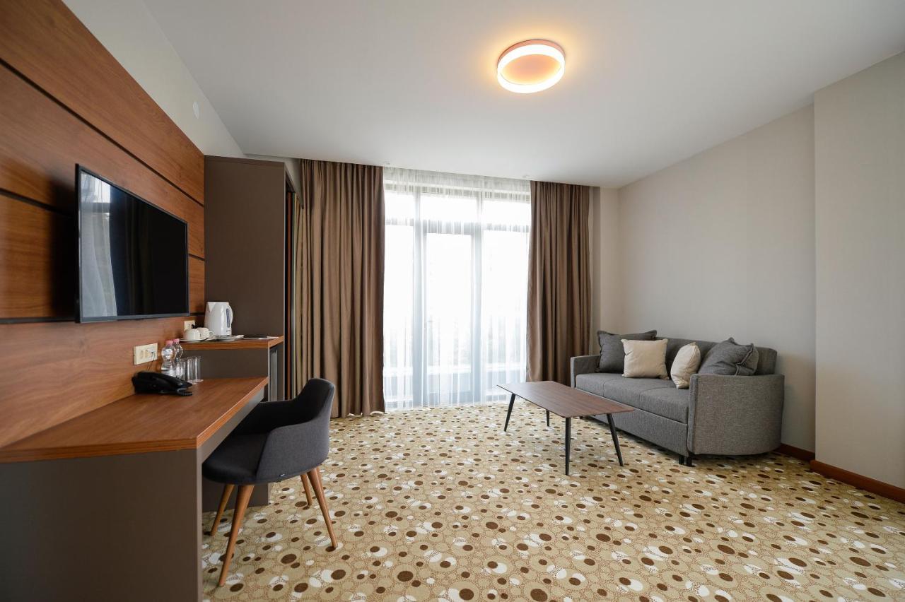 Calligraphy Hotel And Cottages Mtsvane Konts'khi Ngoại thất bức ảnh